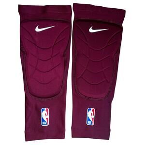 Nike NBA Nike Pro  L/XL Padded Compression Knee Sleeves Pads burgundy NEW